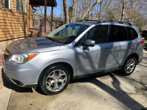 Used 2015 Subaru Forester 2.5i Touring w/ Popular Package #2 image 2