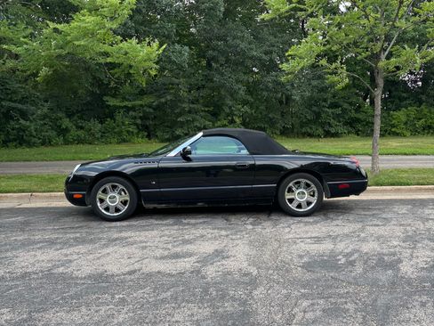 Used 2004 Ford Thunderbird RWD image 1