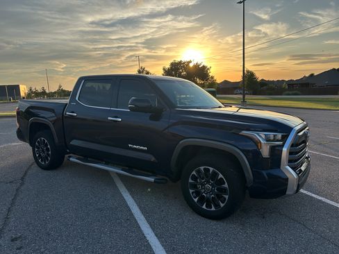 Used 2022 Toyota Tundra Limited AWD/4WD image 9