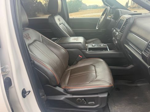 Used 2020 Ford Expedition Max King Ranch image 16