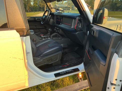 Used 2022 Ford Bronco Raptor AWD/4WD image 10