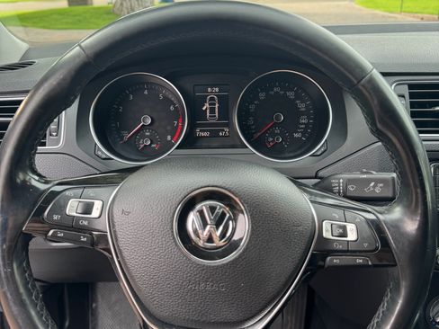 Used 2017 Volkswagen Jetta SE image 13