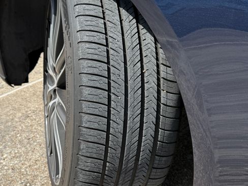 Used 2017 Porsche Panamera image 12