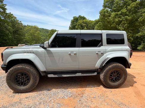 Used 2023 Ford Bronco Raptor AWD/4WD image 2