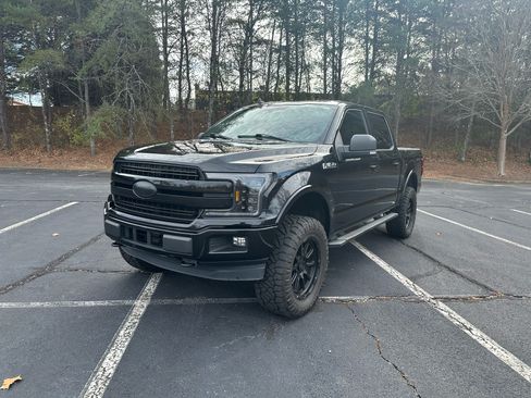 Used 2018 Ford F150 XLT w/ Equipment Group 302A Luxury image 2