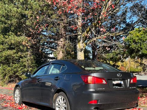 Used 2009 Lexus IS 250 AWD image 2