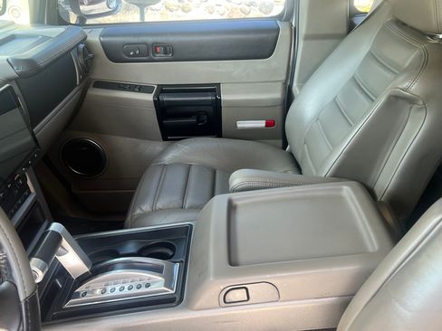 Used 2003 HUMMER H2 AWD/4WD image 10