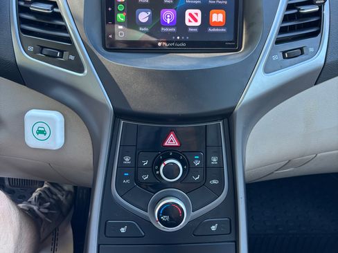 Used 2014 Hyundai Elantra SE w/ Option Group 02 image 15