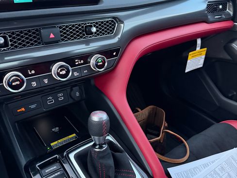 Used 2026 Acura Integra Type S image 5