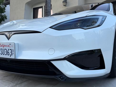 Used 2026 Tesla Model S Plaid AWD/4WD image 14