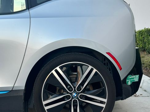 Used 2015 BMW i3 w/ Range Extender image 12
