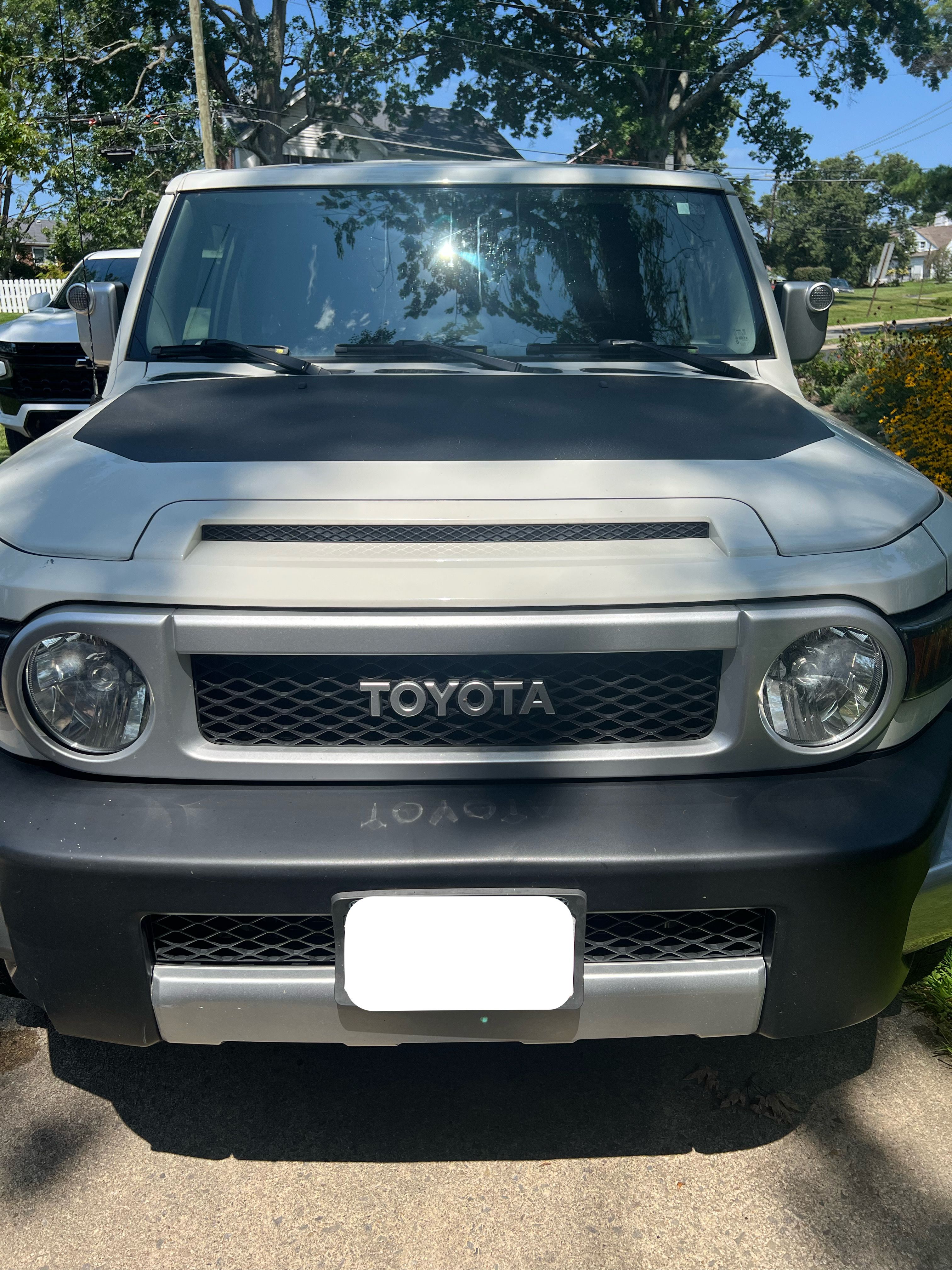 Used 2013 Toyota FJ Cruiser 4WD w/ Upgrade Pkg image 2
