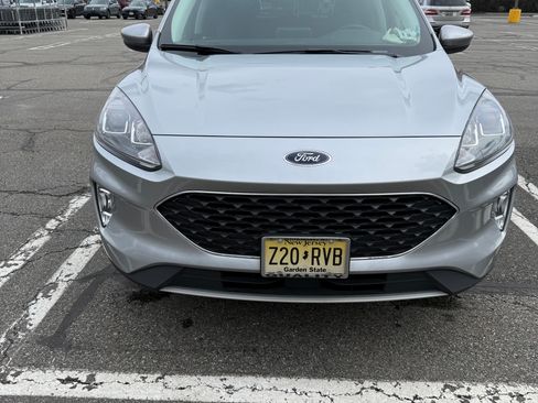 Used 2022 Ford Escape SEL image 8