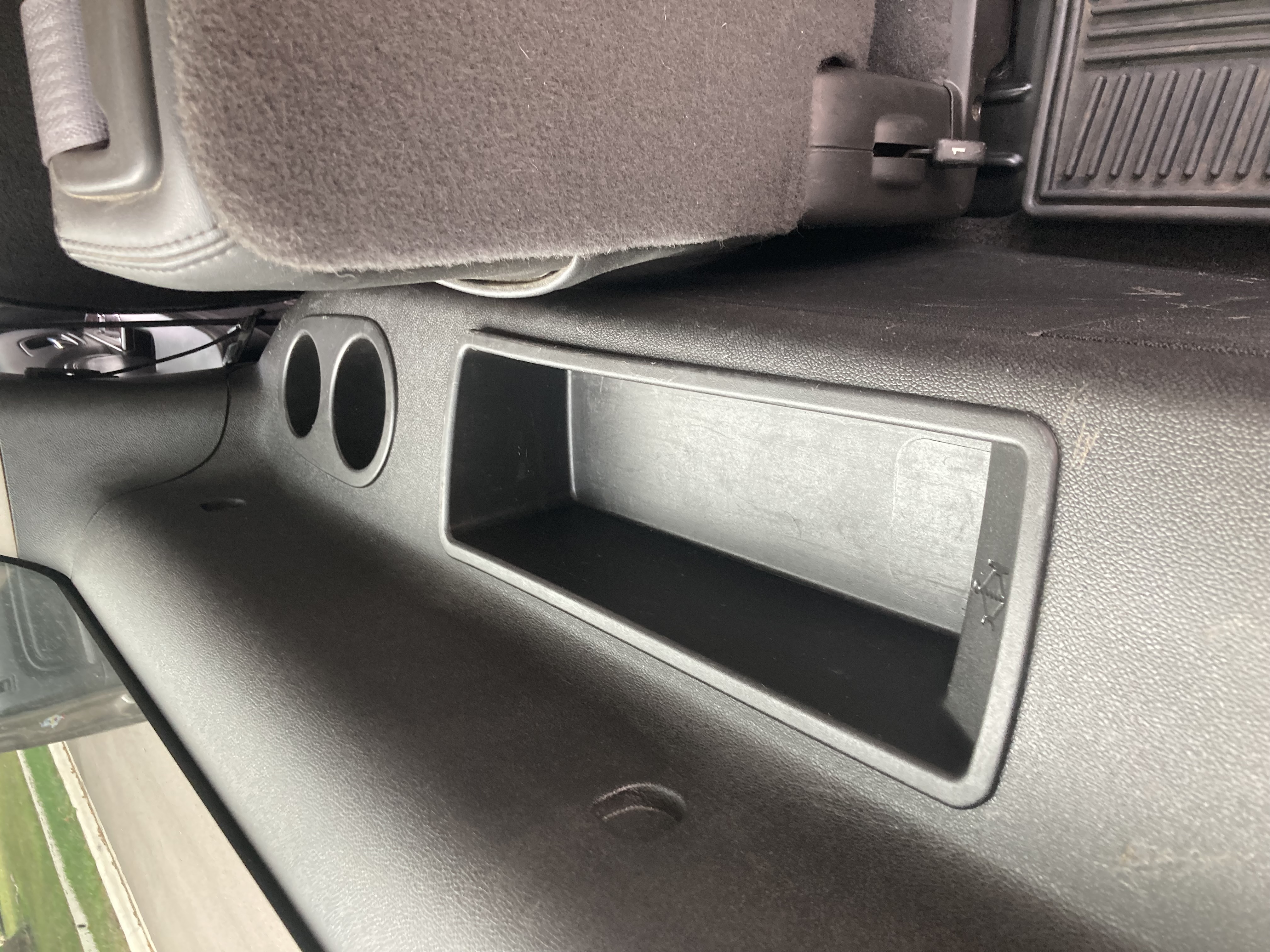 Used 2012 GMC Yukon XL Denali AWD/4WD image 28