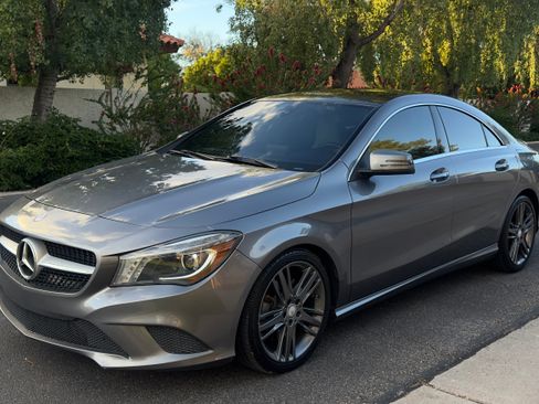 Used 2015 Mercedes-Benz CLA 250 image 17