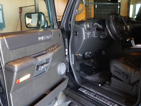 Used 2007 HUMMER H2 image 28