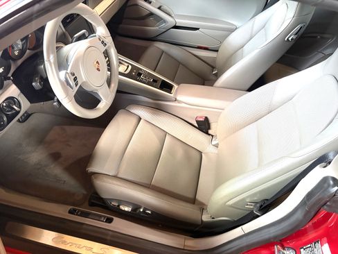 Used 2014 Porsche 911 Carrera S RWD image 15