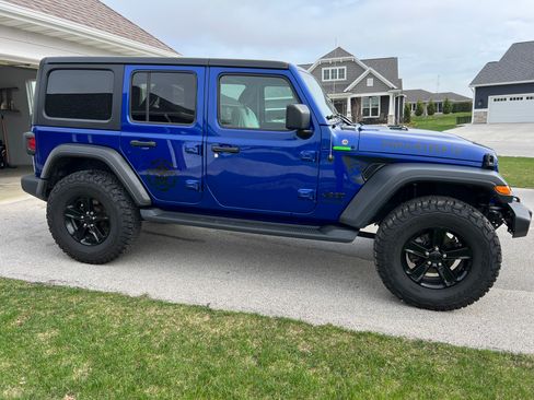 Used 2020 Jeep Wrangler Unlimited Sport AWD/4WD image 6