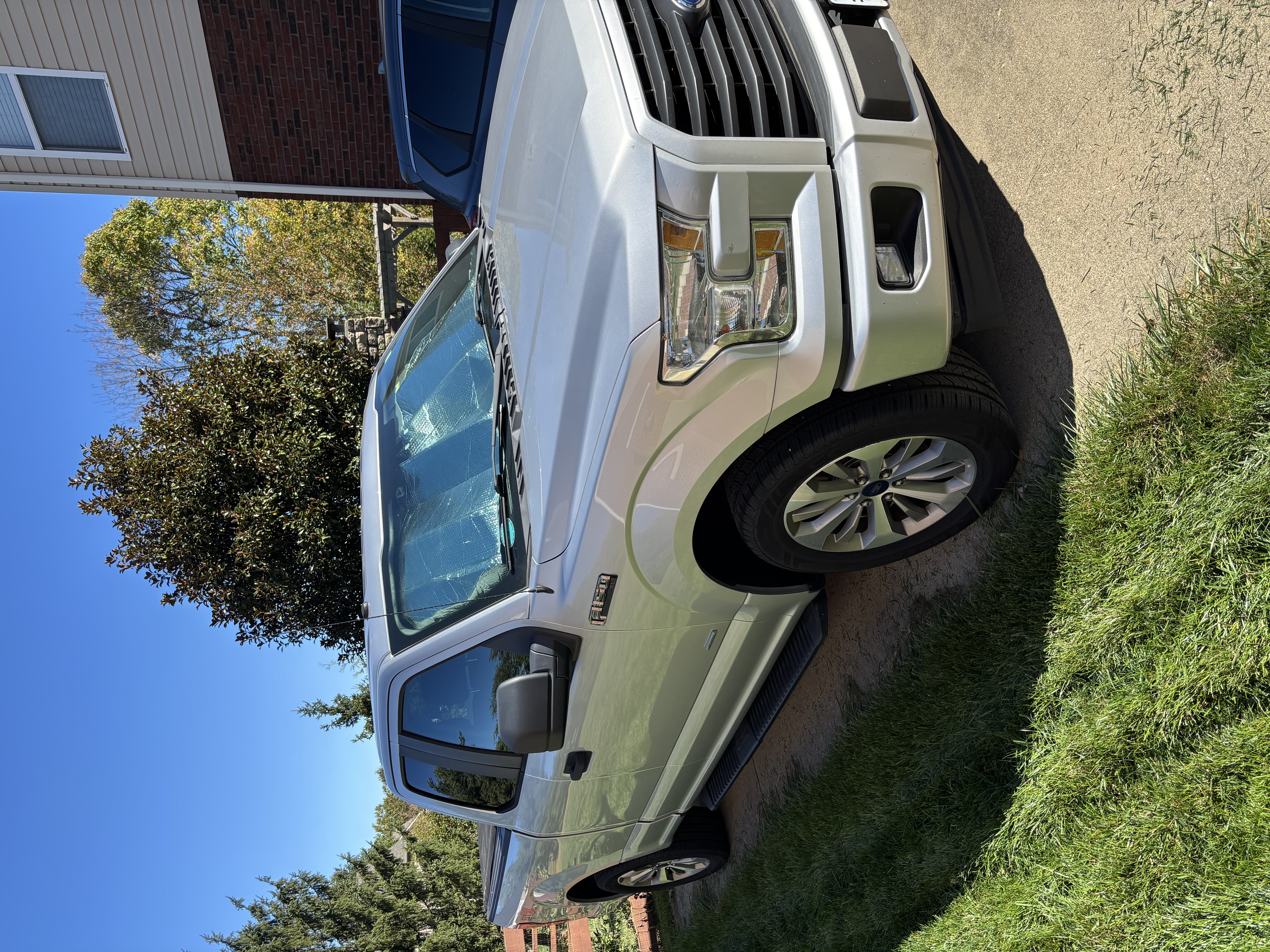 Used 2017 Ford F150 XL w/ Equipment Group 101A Mid RWD image 5
