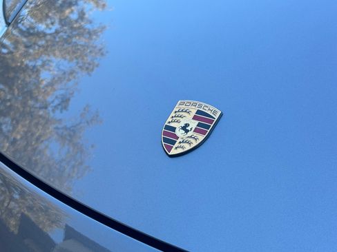 Used 2001 Porsche 911 Carrera 4 image 22