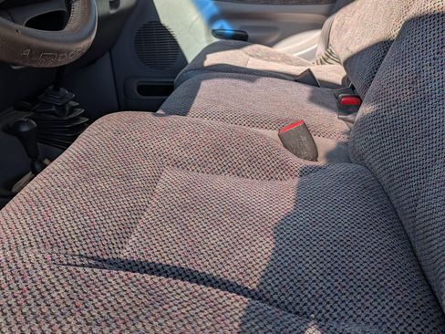 Used 2001 Dodge Ram 2500 Truck 4x4 Quad Cab image 11