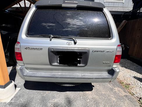 Used 2000 Toyota 4Runner Limited AWD/4WD image 19