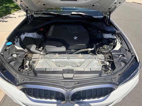 Used 2023 BMW 330i Sedan w/ Premium Package RWD image 15