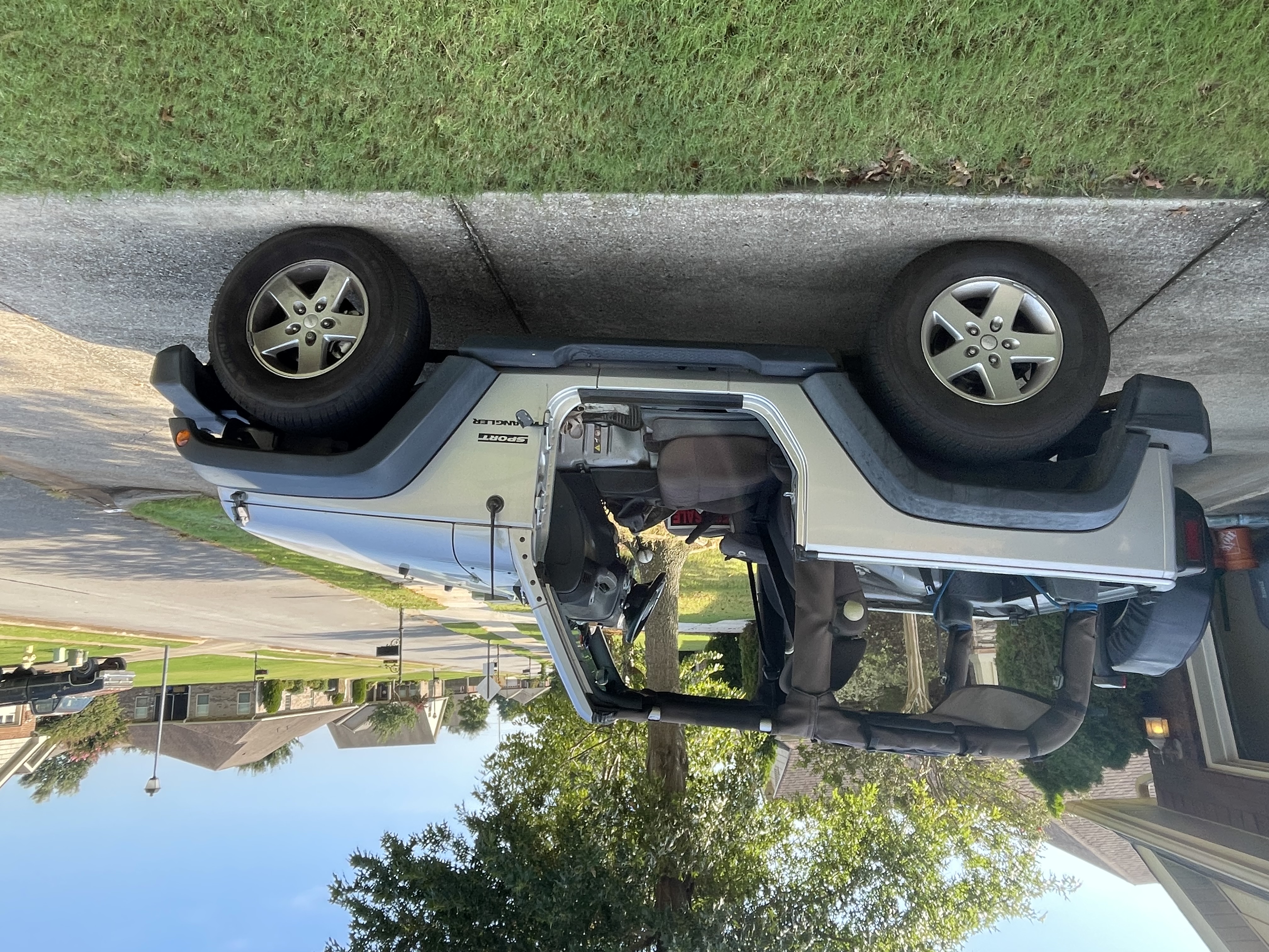 Used 2012 Jeep Wrangler Sport AWD/4WD image 8