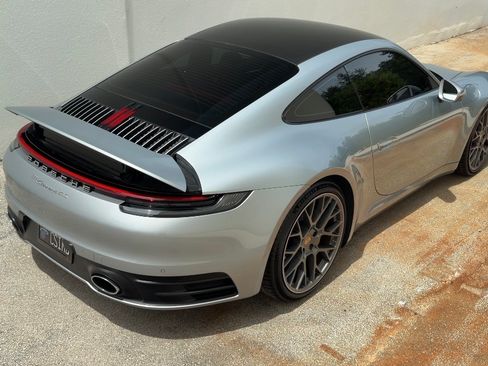 Used 2020 Porsche 911 Carrera 4S AWD/4WD image 8