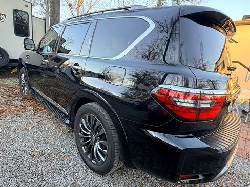 Used 2021 Nissan Armada Platinum w/ Captain's Chairs Package image 4