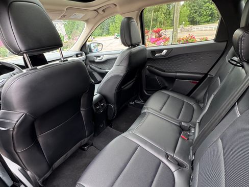 Used 2020 Ford Escape SE Sport AWD/4WD image 19