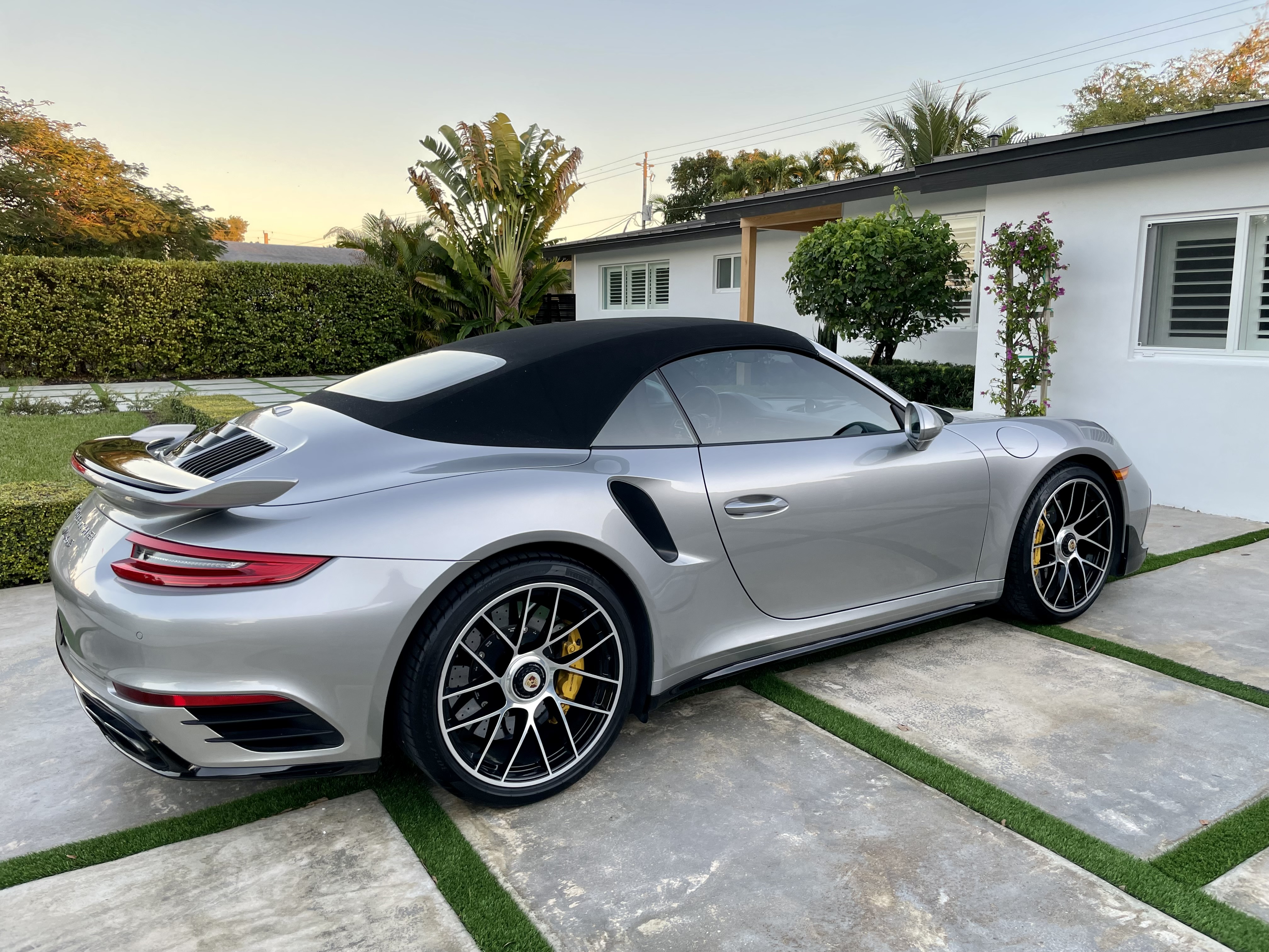 Used 2019 Porsche 911 Turbo S AWD/4WD image 12