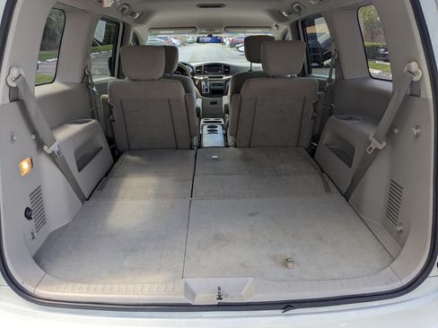 Used 2017 Nissan Quest SV image 15