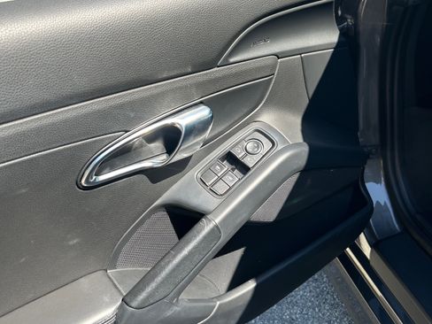 Used 2013 Porsche Boxster S image 17