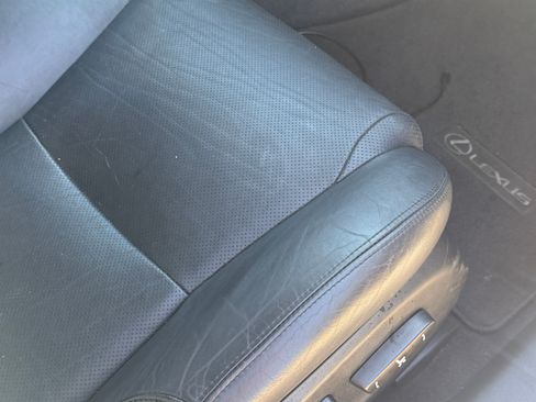 Used 2006 Lexus IS 350 RWD image 21