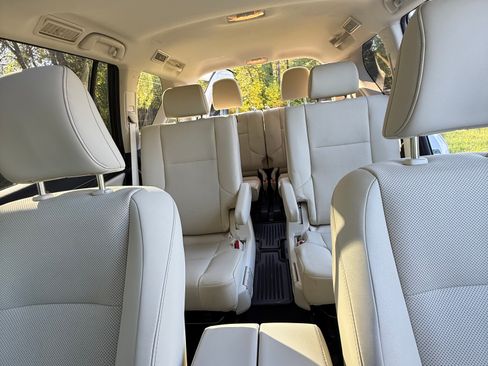 Used 2023 Lexus GX 460 Premium image 9