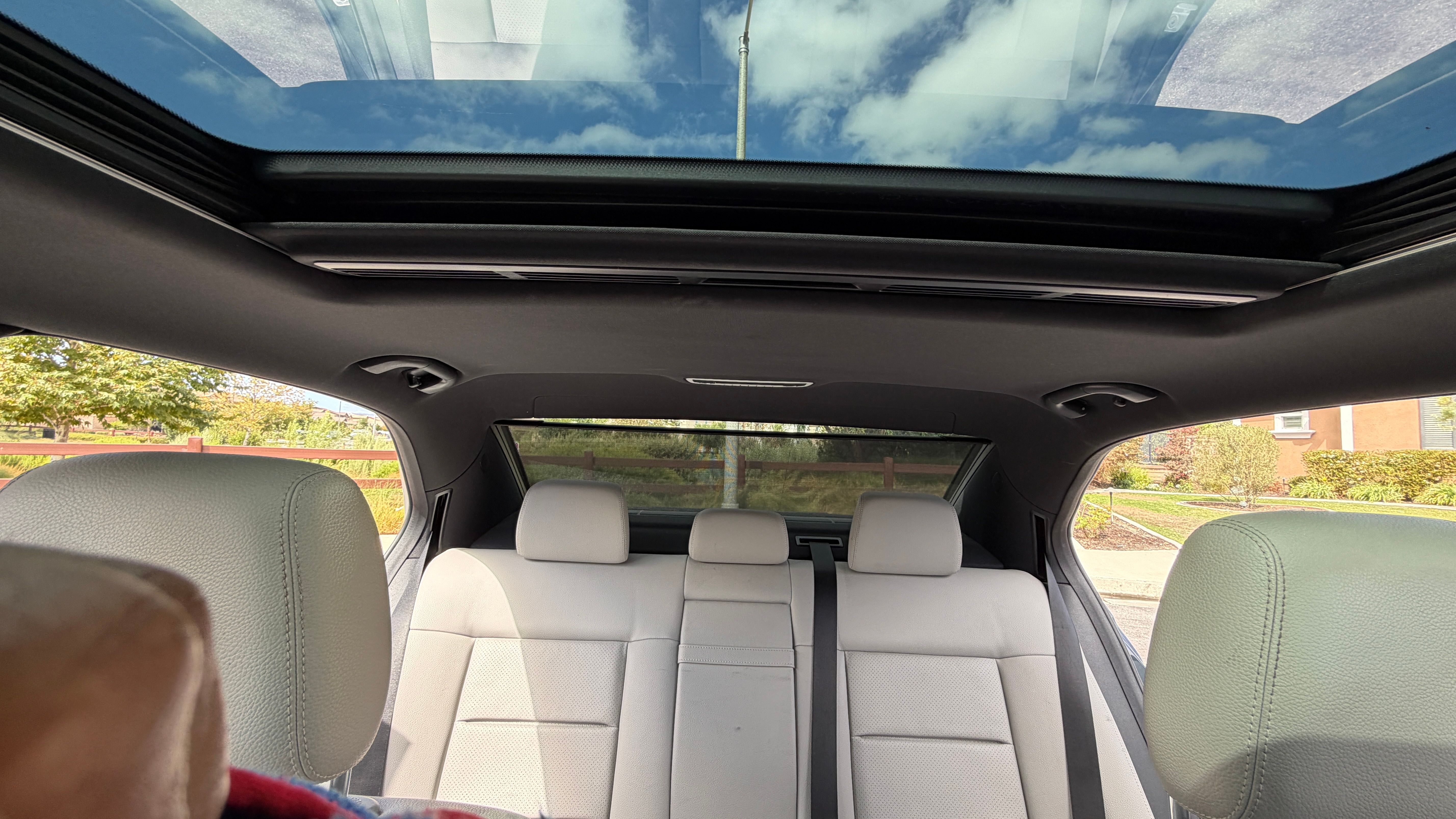 Used 2012 Mercedes-Benz E 350 Sedan image 27