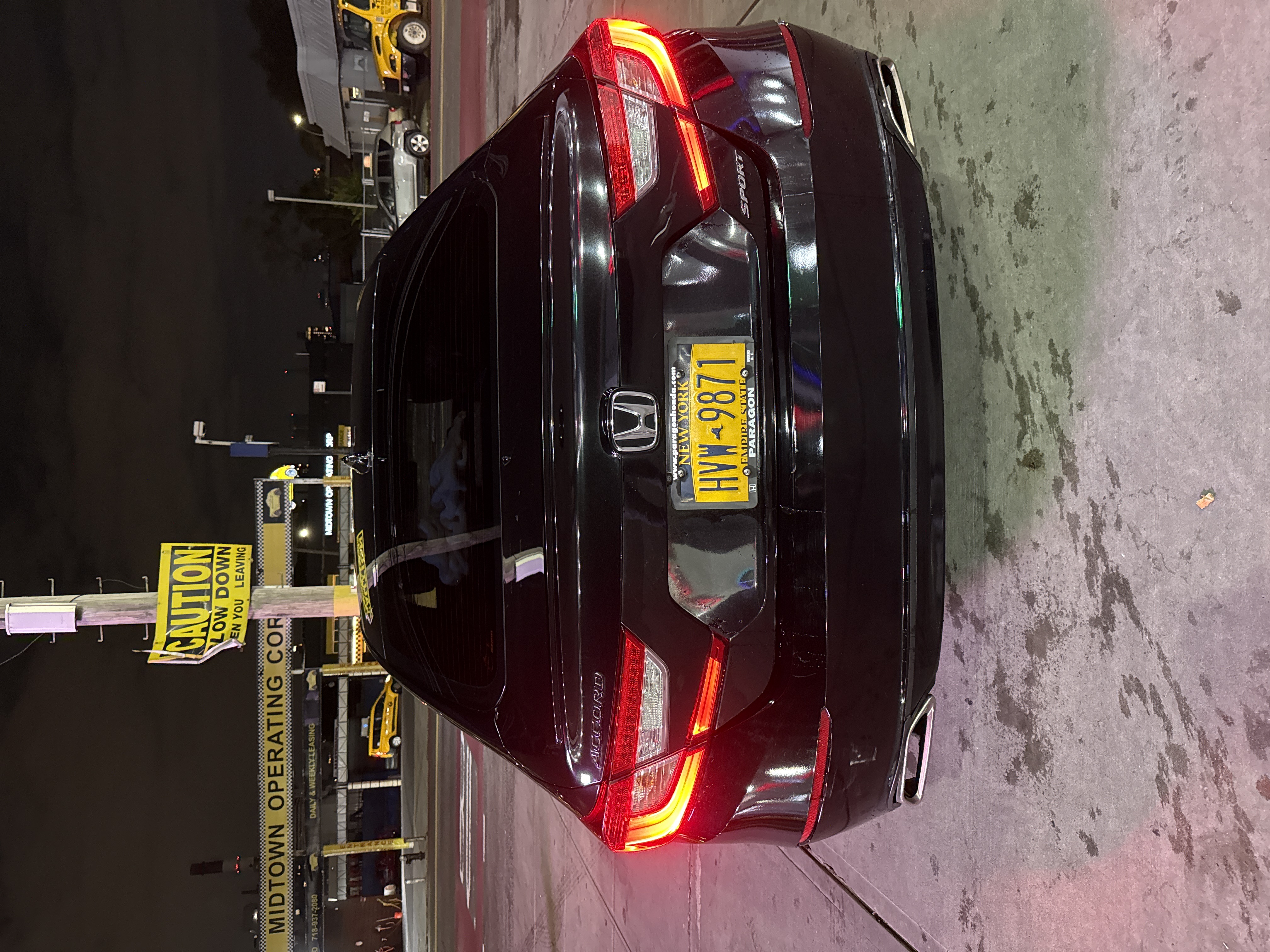 Used 2018 Honda Accord Sport image 8