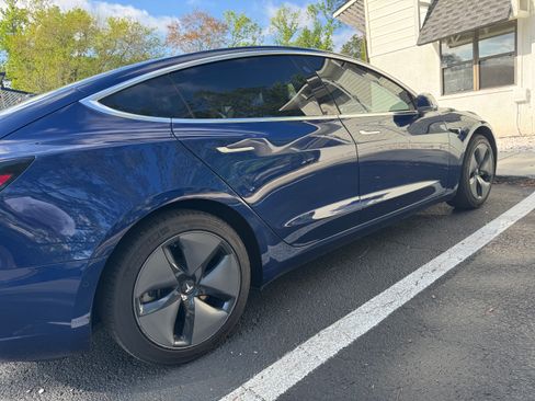 Used 2018 Tesla Model 3 Long Range RWD image 8