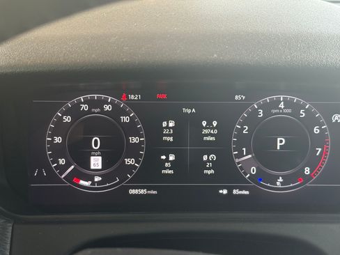 Used 2020 Land Rover Range Rover Velar S AWD/4WD image 10