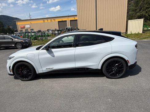 Used 2023 Ford Mustang Mach-E GT w/ GT Performance Edition AWD/4WD image 1