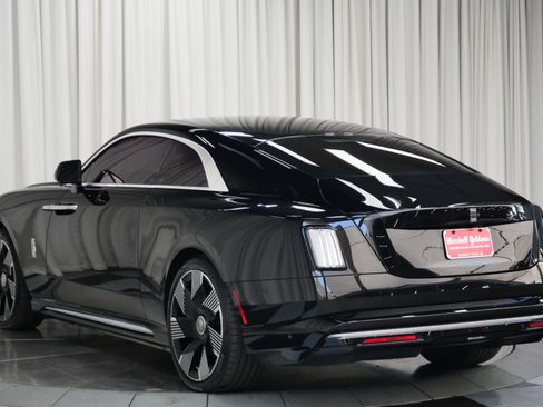 Used 2025 Rolls-Royce Spectre w/ Spectre Launch Package image 9