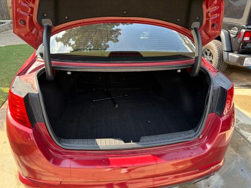 Used 2012 Kia Optima LX image 10