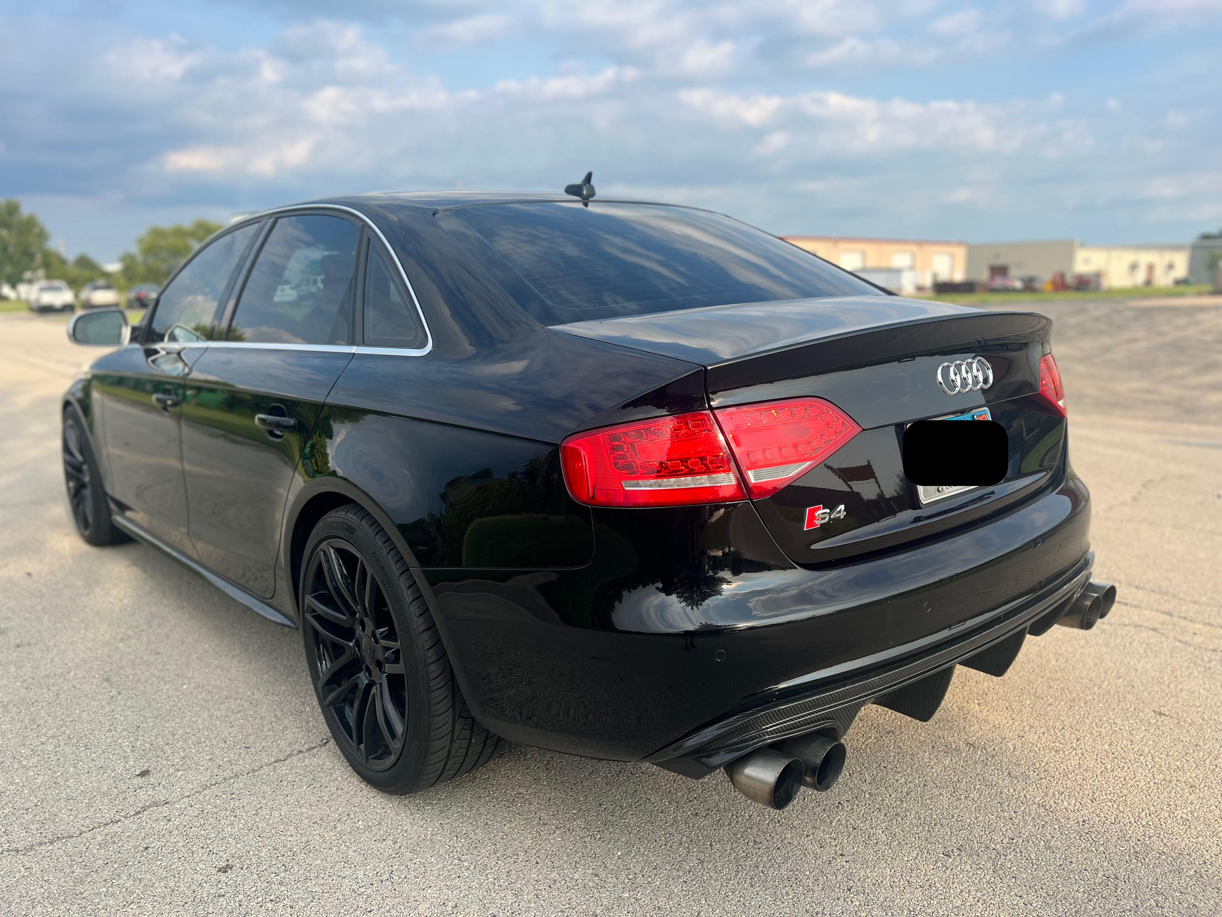 Used 2010 Audi S4 Prestige w/ Prestige Pkg AWD/4WD image 16