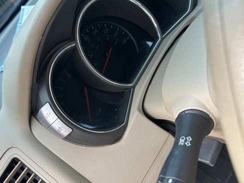 Used 2013 Nissan Murano S image 10