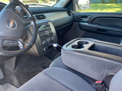 Used 2007 Chevrolet Avalanche LS RWD image 10