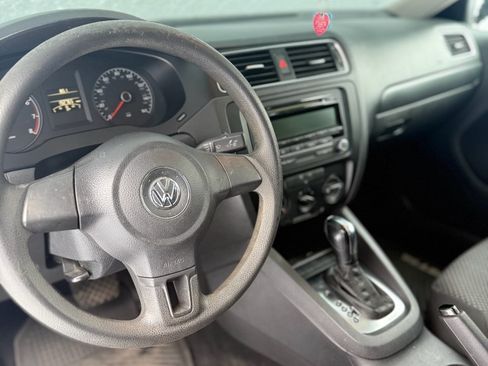 Used 2012 Volkswagen Jetta S image 12