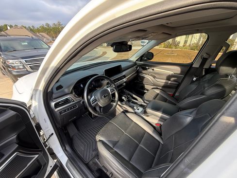 Used 2020 Kia Telluride SX w/ Towing Package image 9