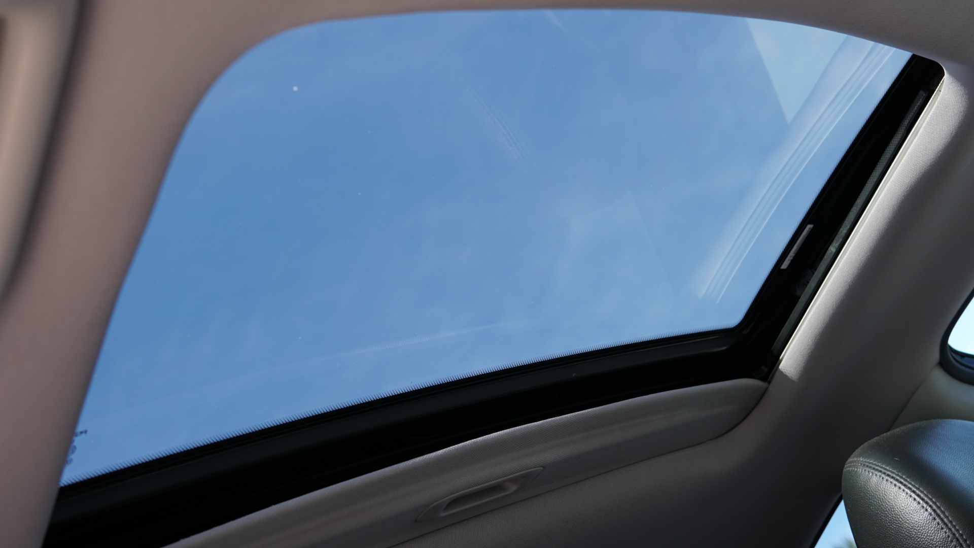 Used 2013 Hyundai Sonata SE w/ Navigation & Sunroof Pkg FWD image 6