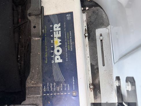 Used 2018 Ford Transit 150 Low Roof w/60/40 Side Door w/R image 18